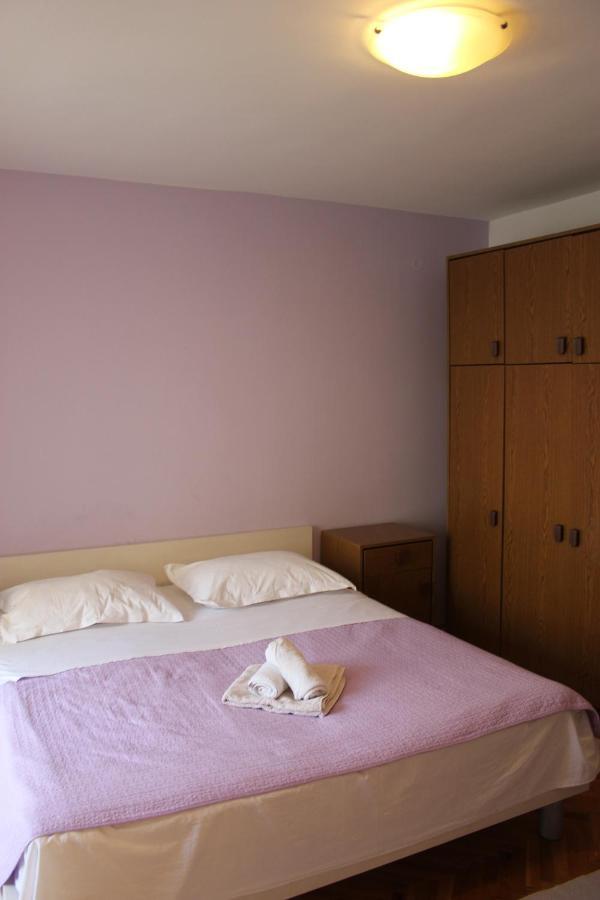 Omis Apartmani Mouse Luaran gambar